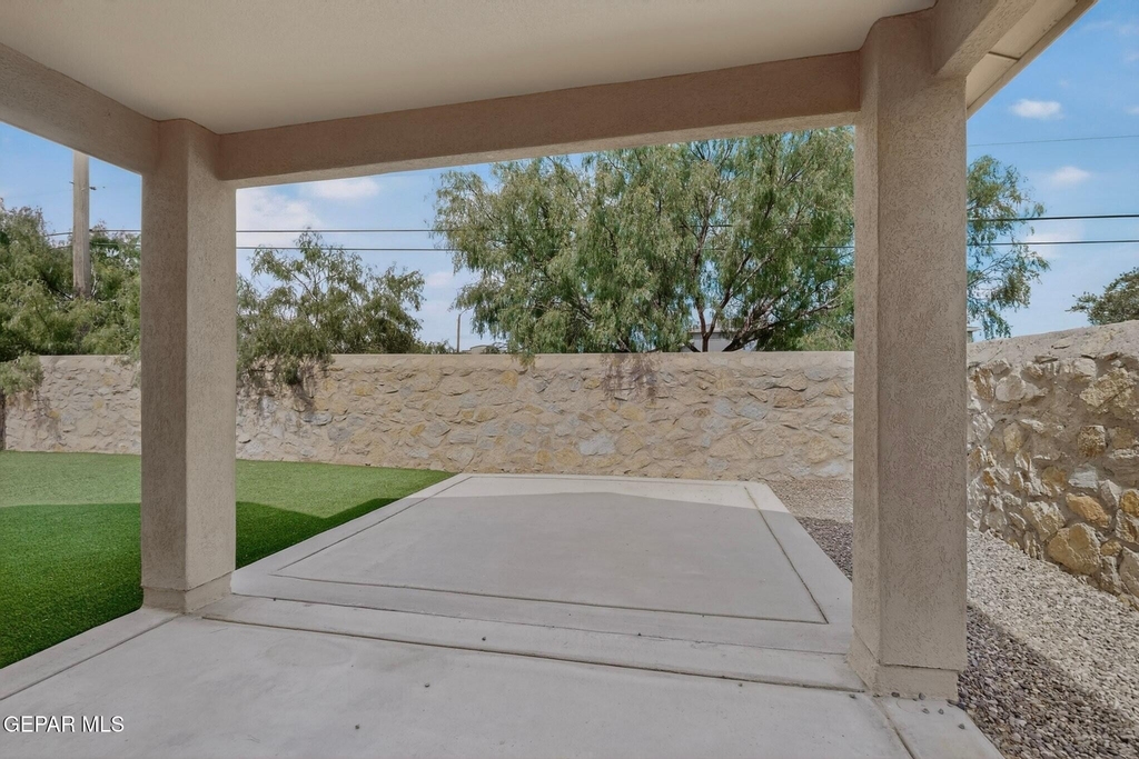 4921 Adrian Campos Street - Photo 39