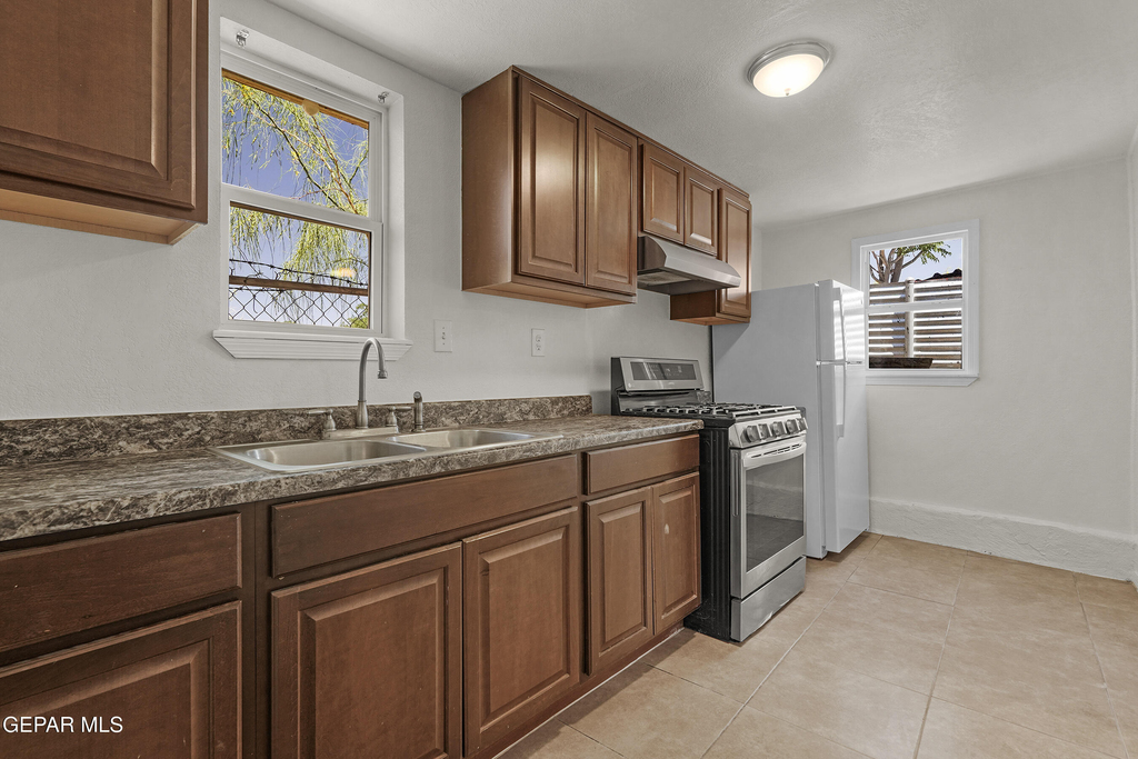 209 N Seville Drive - Photo 14