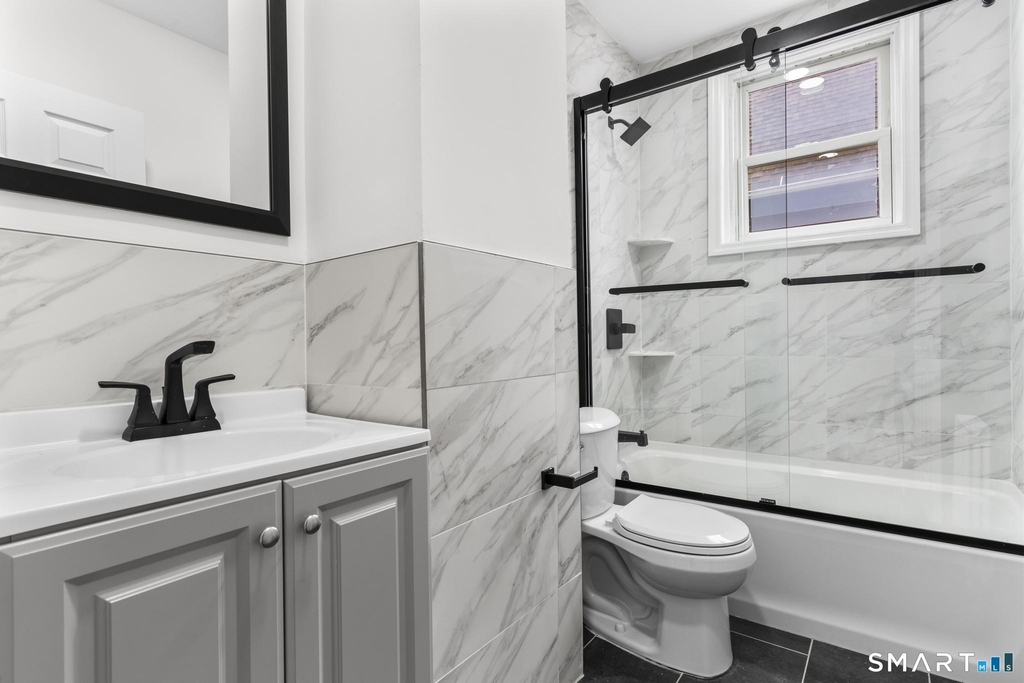 37 Johnson Street - Photo 24