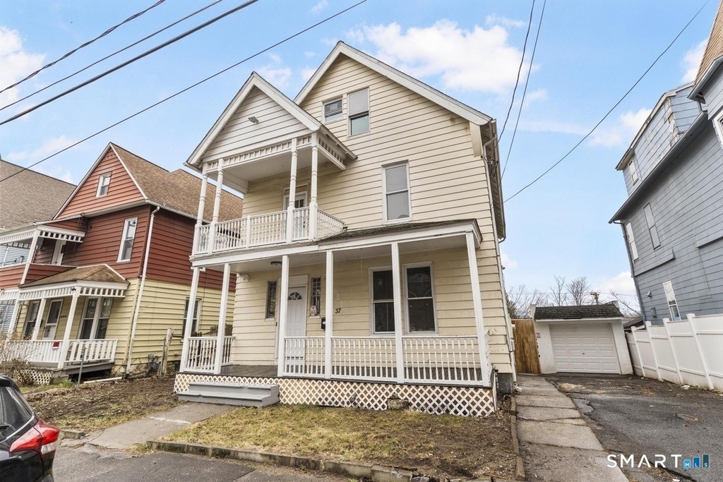 37 Johnson Street - Photo 0