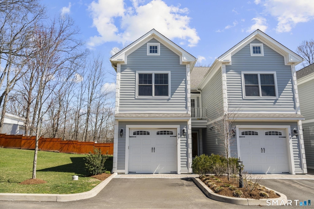 2455 Boston Post Road - Photo 0