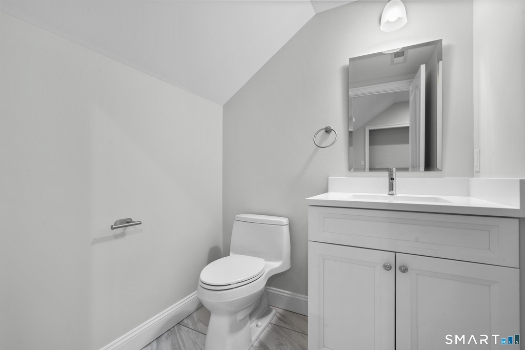 2455 Boston Post Road - Photo 17