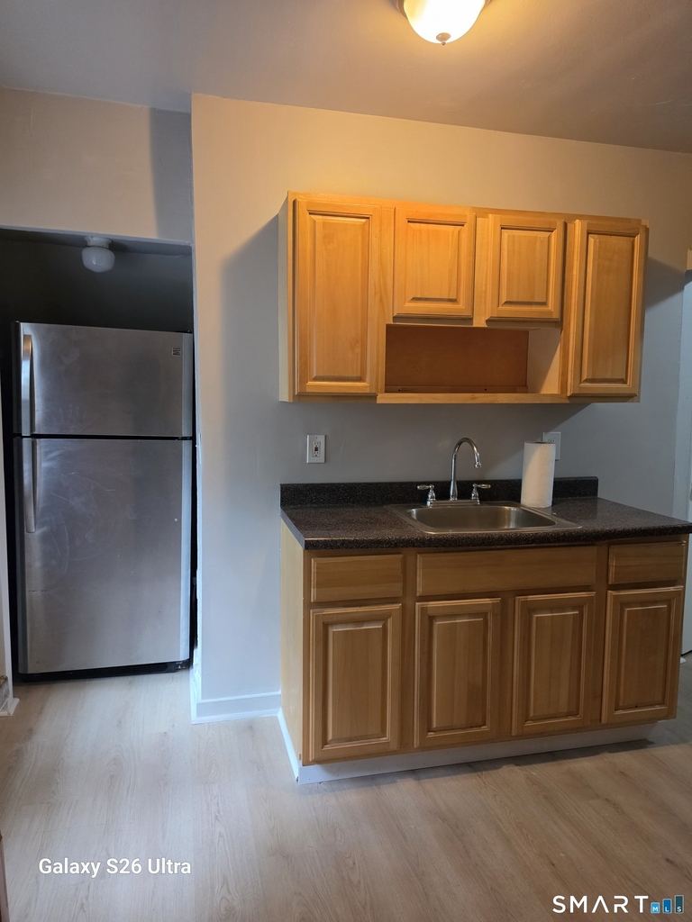 27 Waterville Street - Photo 4