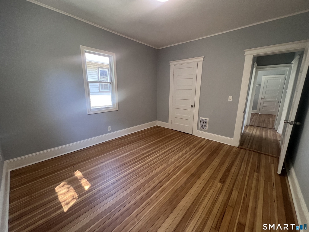 335 Ridgefield Avenue - Photo 16