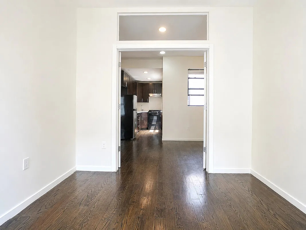 950 Nostrand Avenue - Photo 4