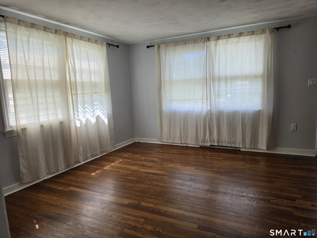 68 Geissler Drive - Photo 9