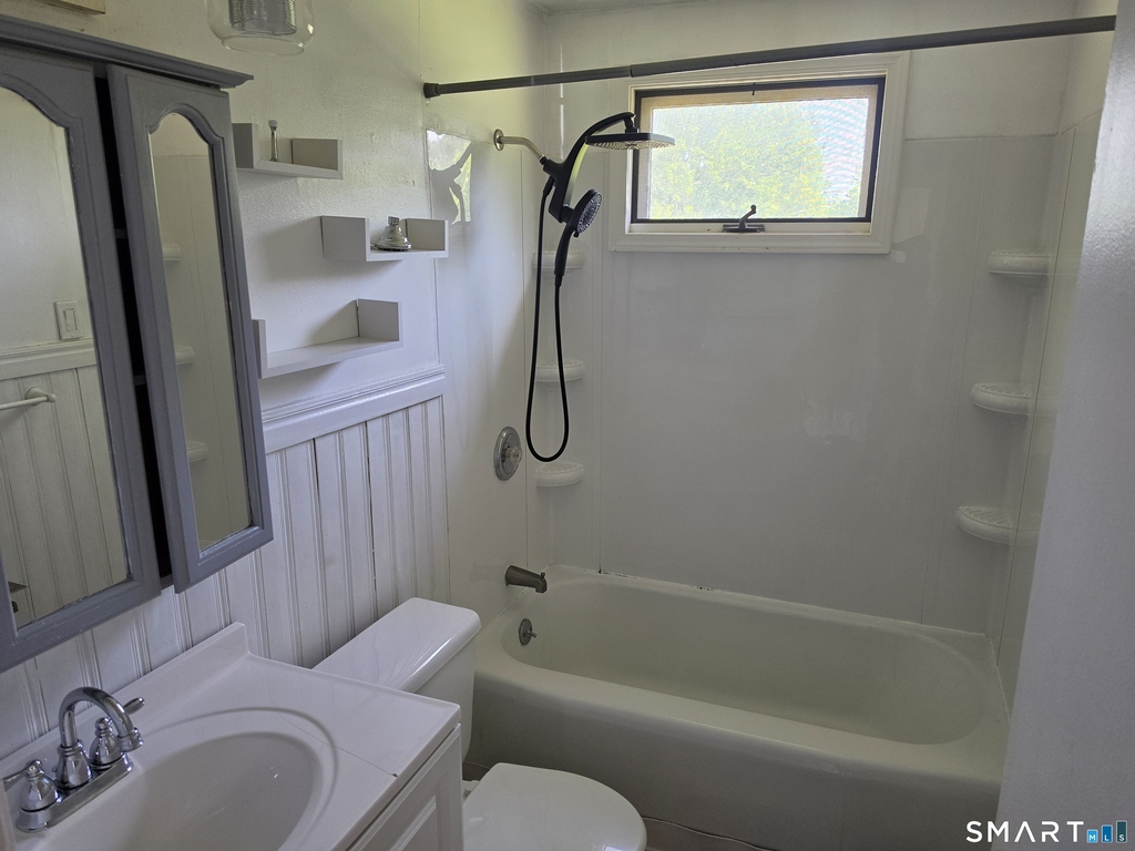 68 Geissler Drive - Photo 12