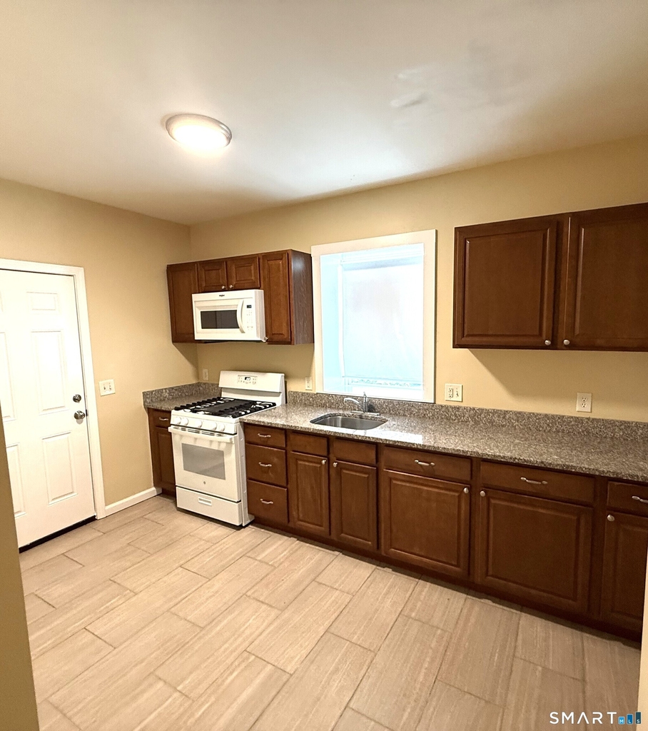 1333 East Main Street - Photo 9