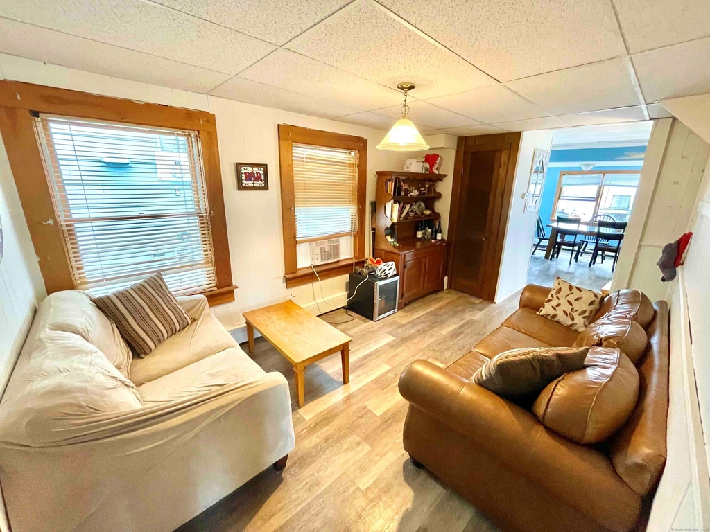 795 Broadway - Photo 4