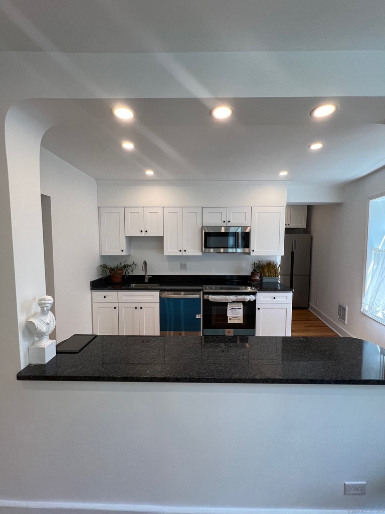 833 Summer Street - Photo 1