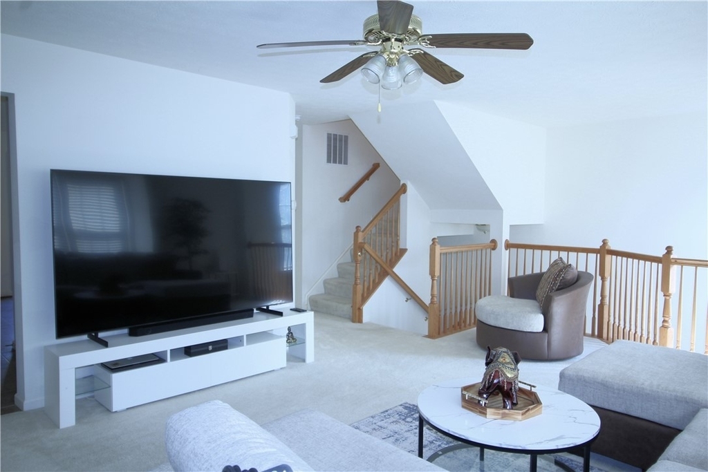 1305 Michael Drive - Photo 2