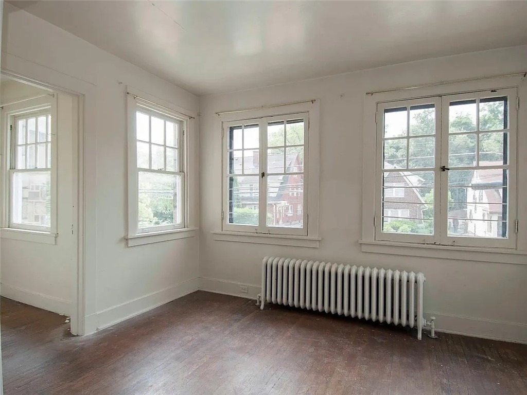 6535 Northumberland - Photo 2