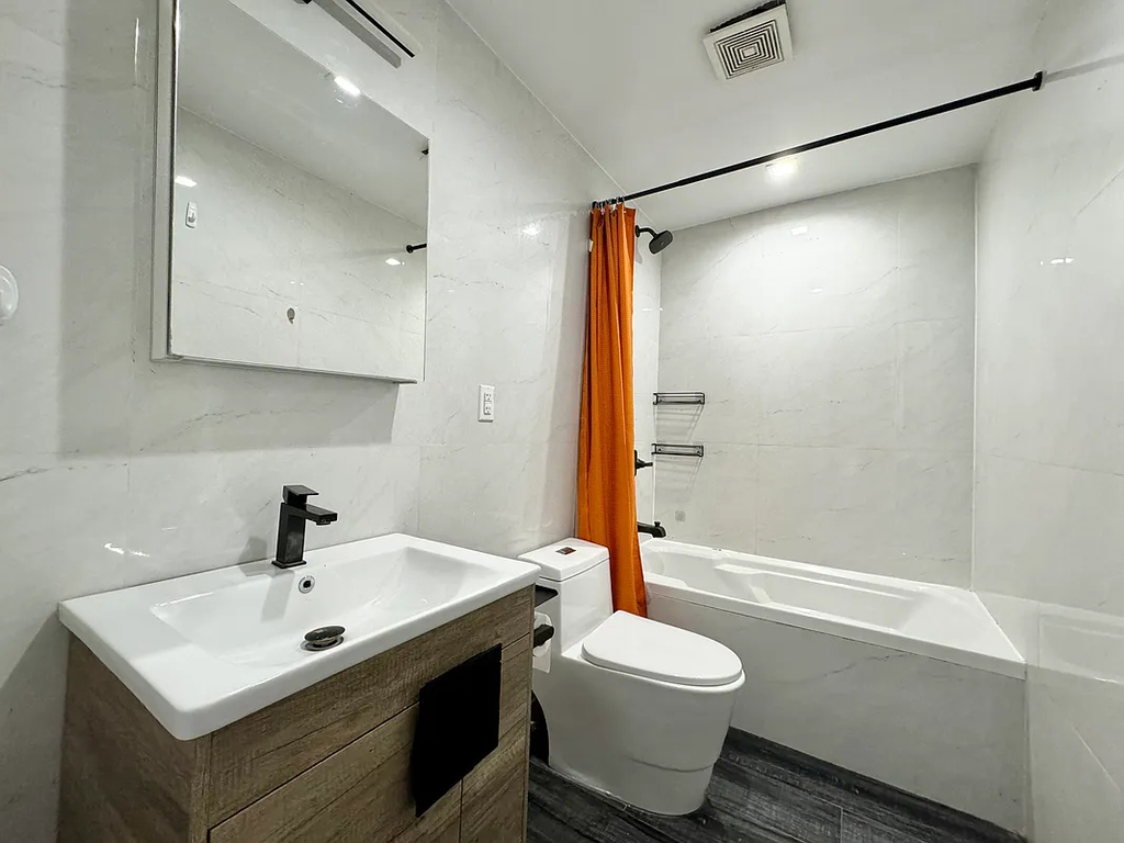 225 Halsey Street - Photo 10