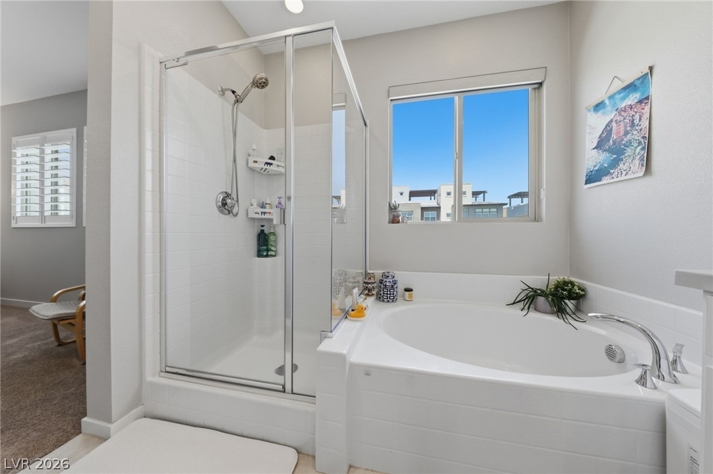 11824 Pelican Butte Avenue - Photo 21