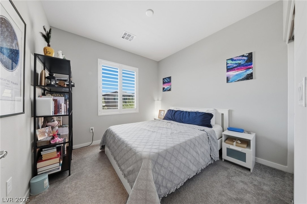 11824 Pelican Butte Avenue - Photo 23