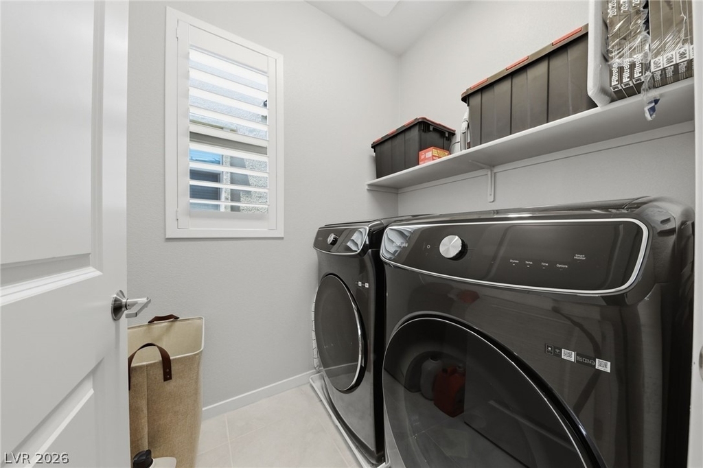 11824 Pelican Butte Avenue - Photo 17
