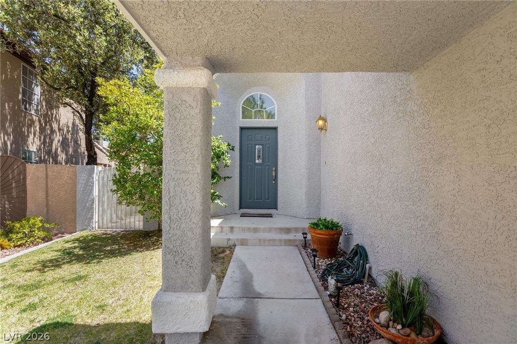 9609 Crystal Cup Circle - Photo 2