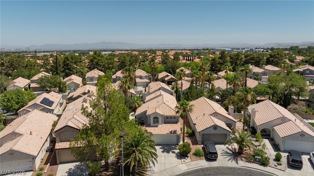 9609 Crystal Cup Circle - Photo 32