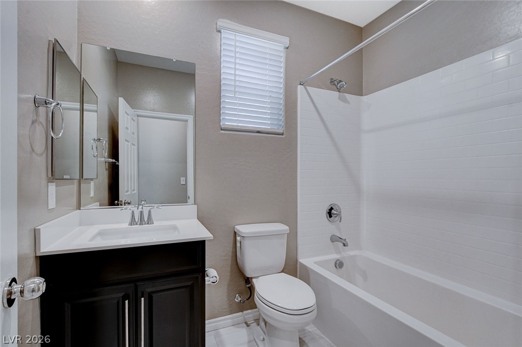10818 Lost Ark Avenue - Photo 4