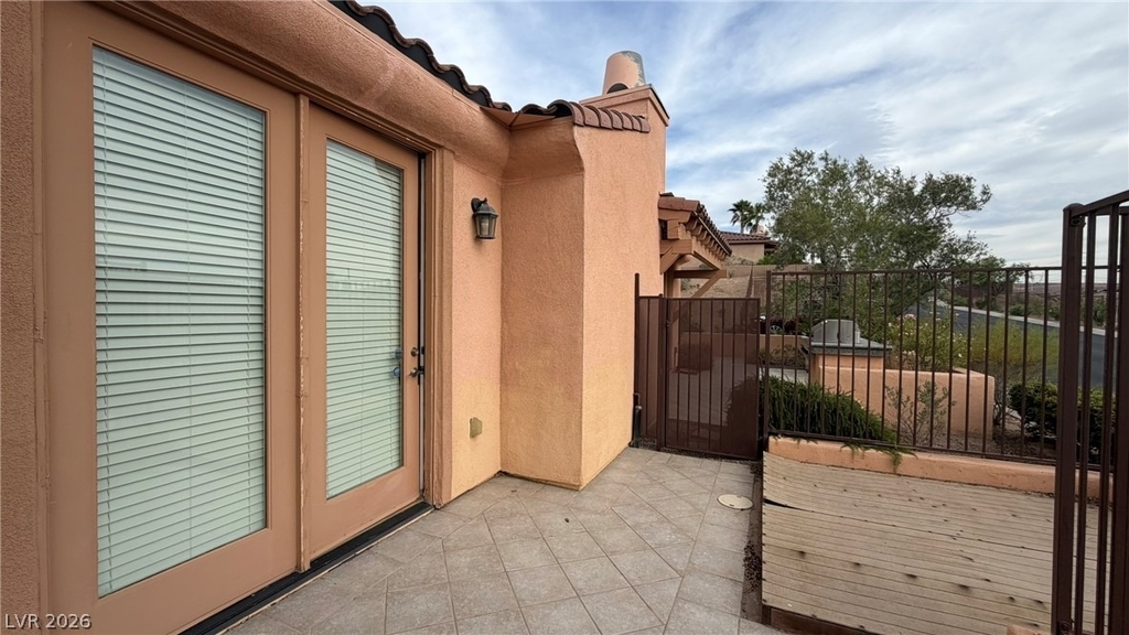 1274 Calcione Drive - Photo 34