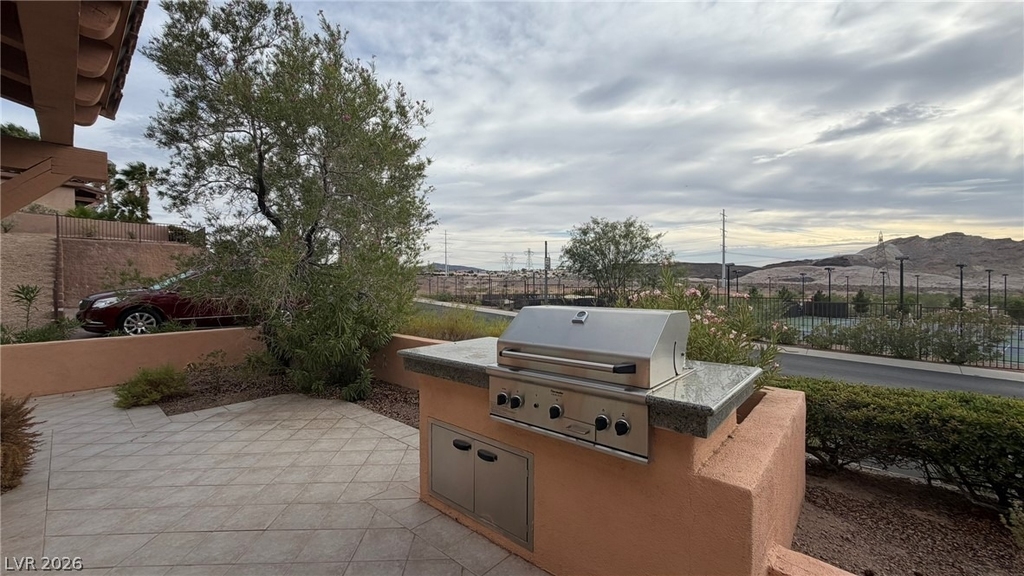 1274 Calcione Drive - Photo 32