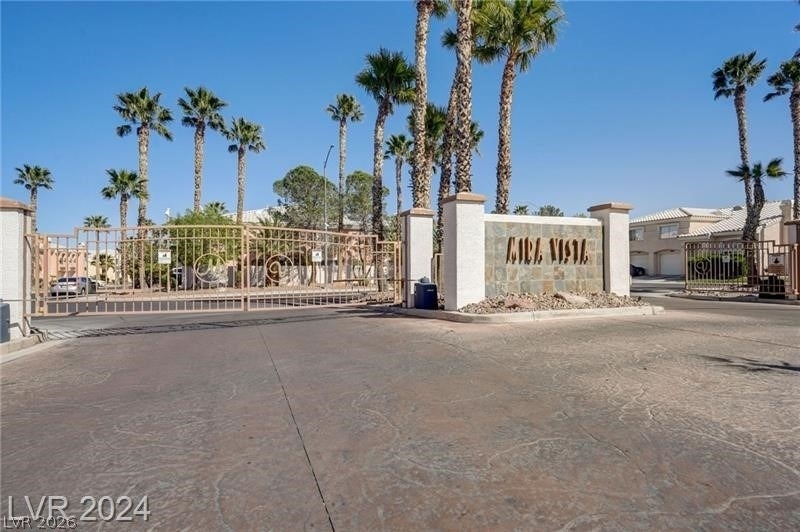 8464 Blue Island - Photo 49