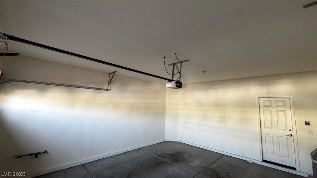 9896 Panther Hollow Street - Photo 32