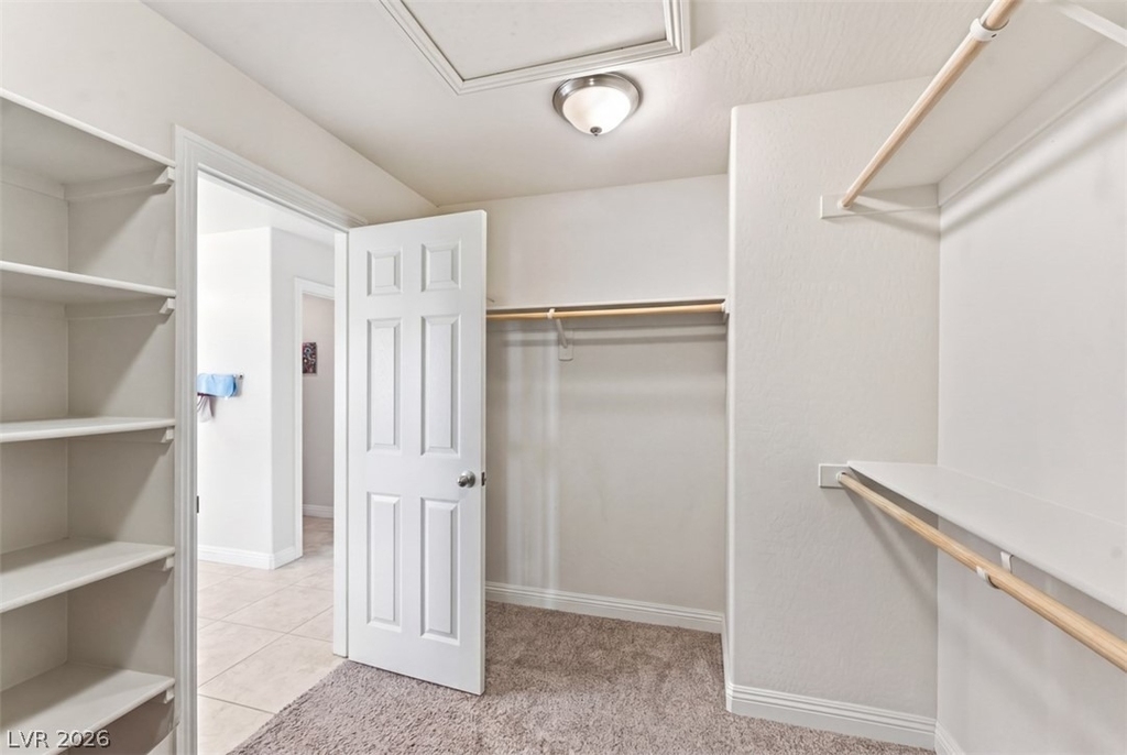 32 Lily Grove Road - Photo 18