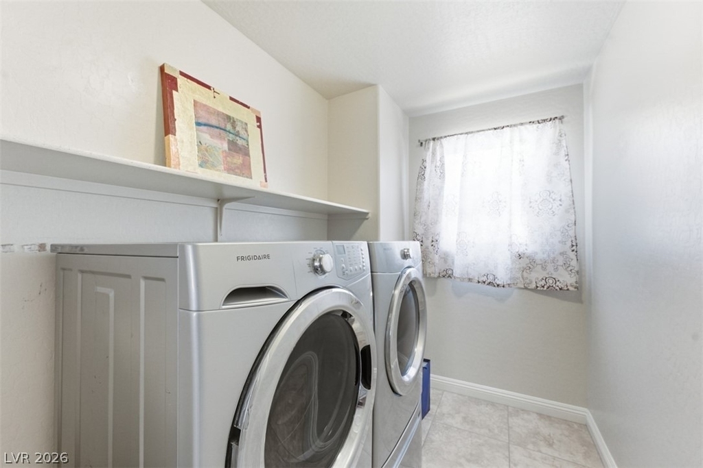 32 Lily Grove Road - Photo 14