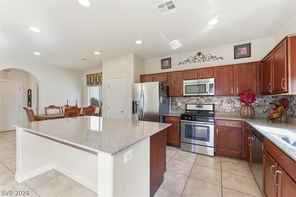32 Lily Grove Road - Photo 7