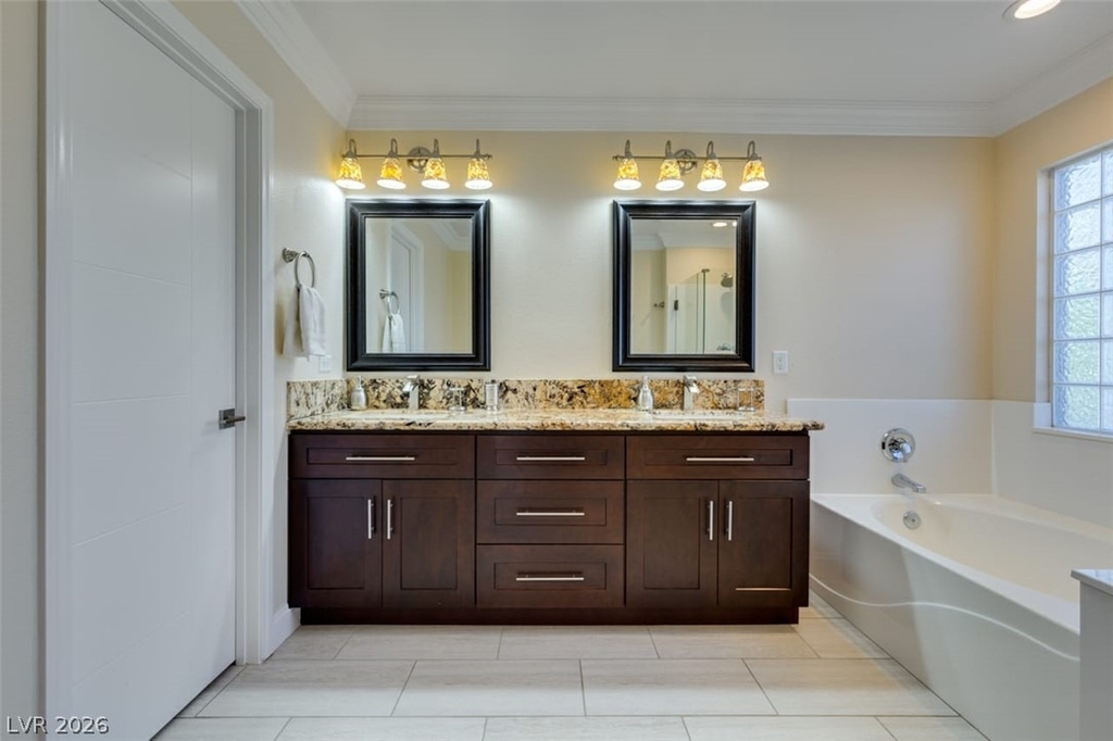 5056 Shadow Palm Court - Photo 24
