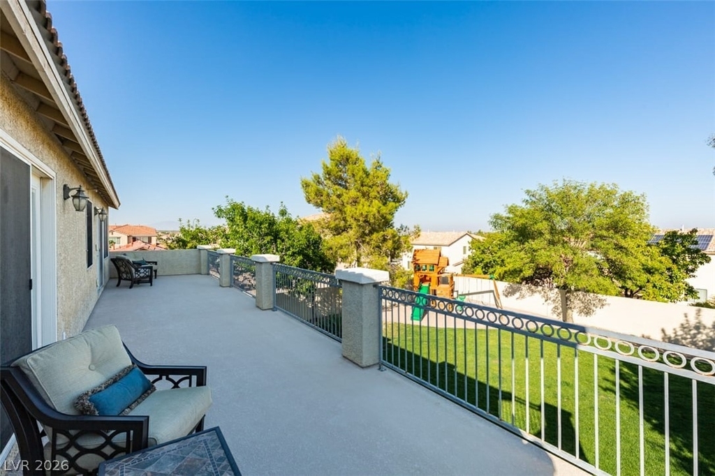 5056 Shadow Palm Court - Photo 23