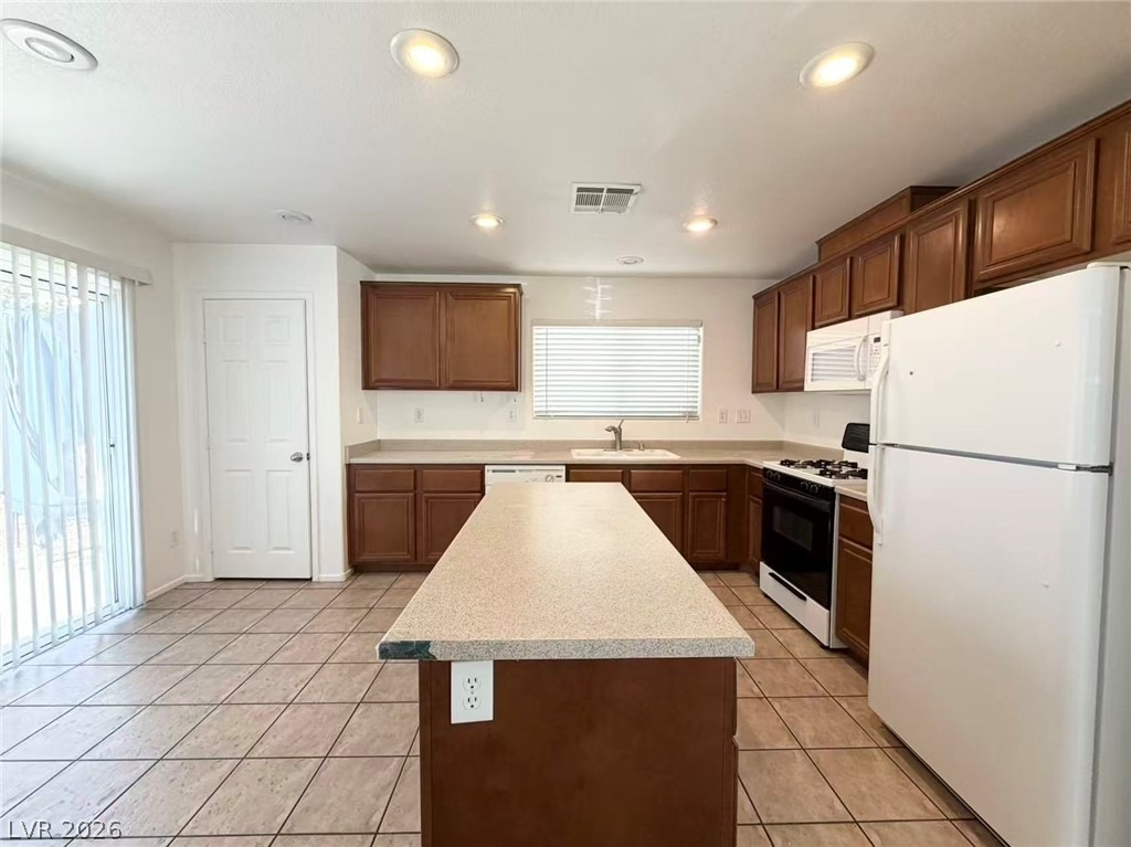 9148 Spirit Canyon Avenue - Photo 3