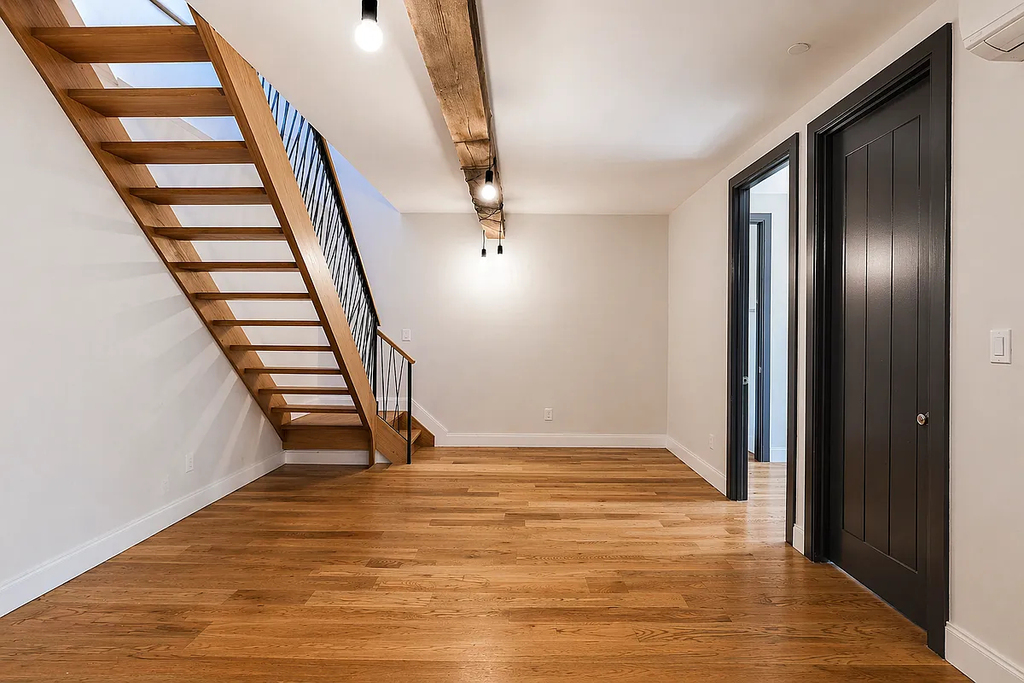 691 Chauncey Street - Photo 12
