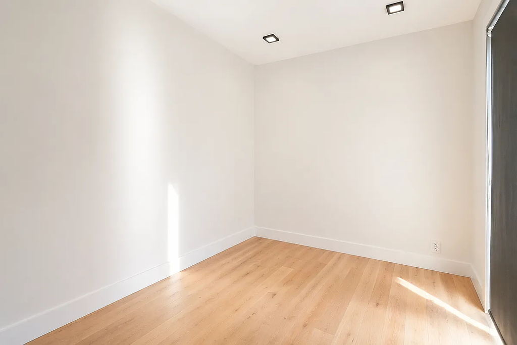 691 Chauncey Street - Photo 8