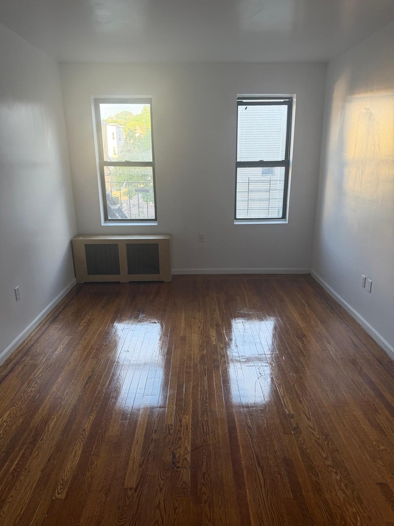 Highland Avenue - Photo 6
