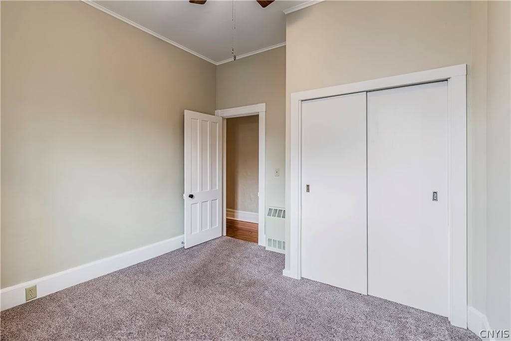 25 College Street - Photo 12
