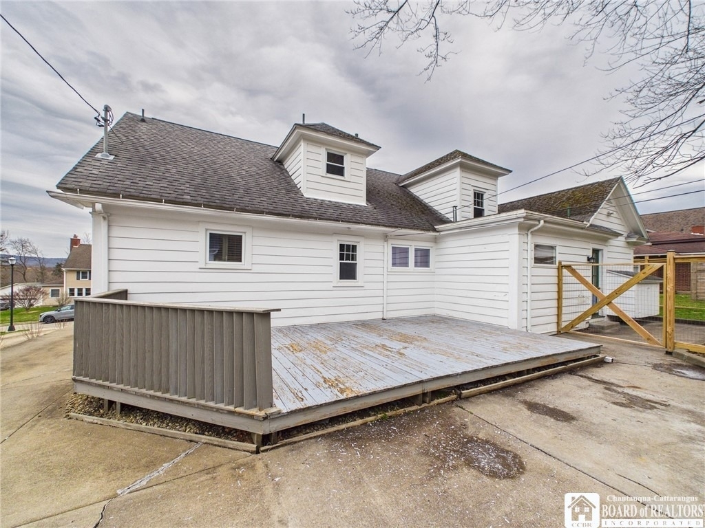 422 York Street - Photo 35