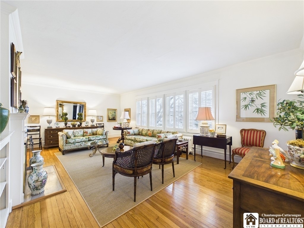 422 York Street - Photo 2