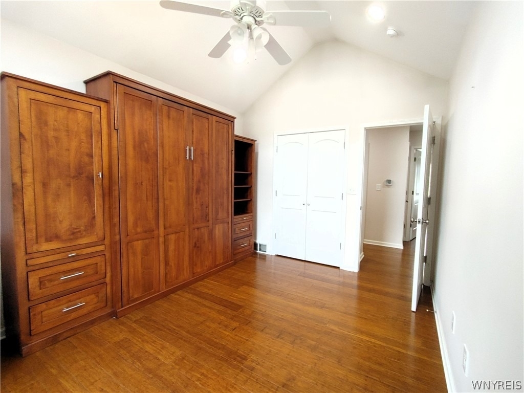 441 Riverwalk Drive - Photo 5