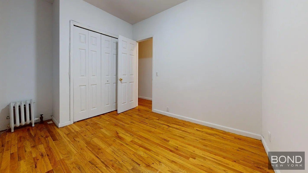 Second Avenue - Photo 9