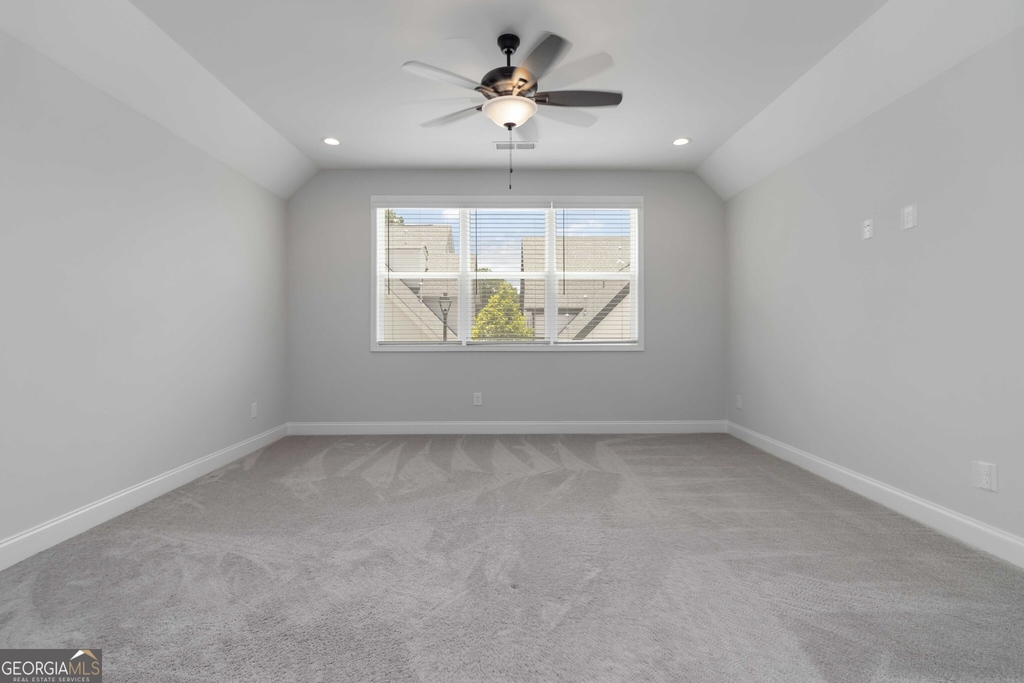 2000 Harvest Pond Circle - Photo 10