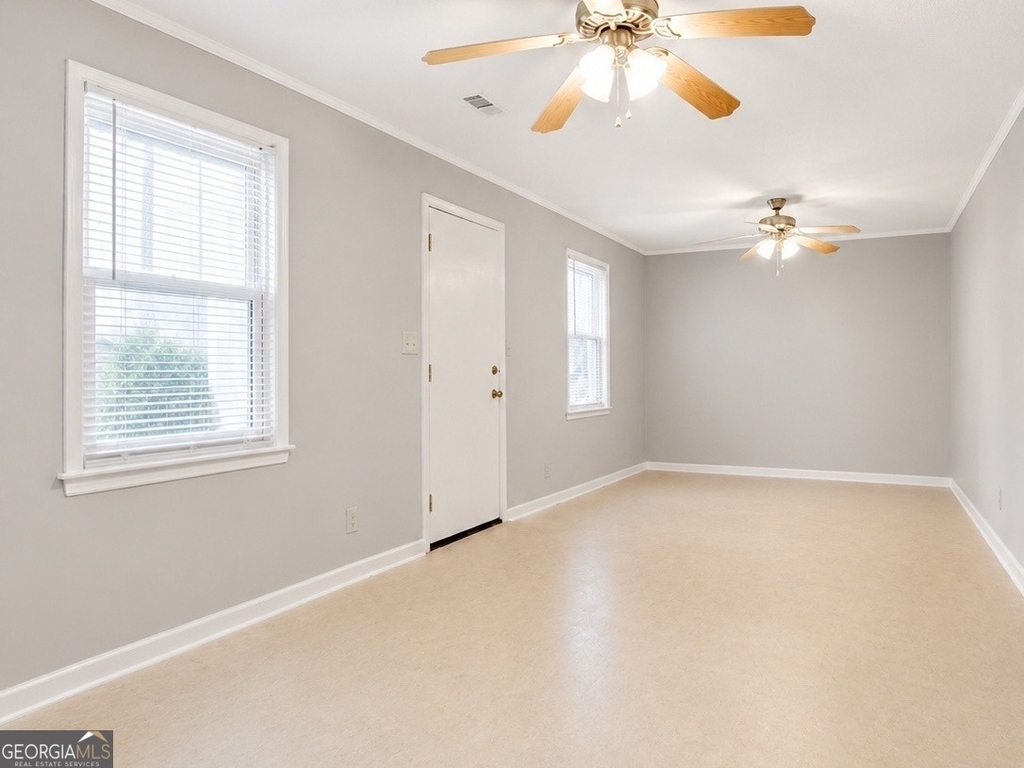 339 Desiree Drive - Photo 5