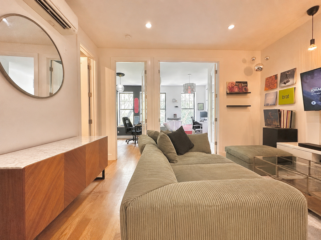 306 Linden Street - Photo 4