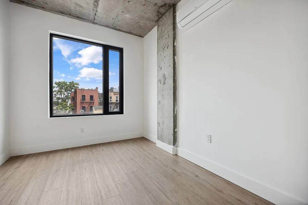 815 Flatbush Avenue - Photo 6
