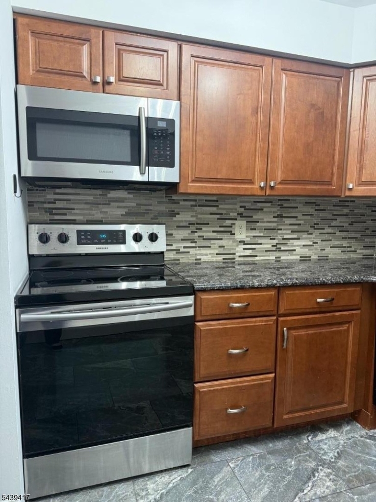 3015 Revere Ct - Photo 8