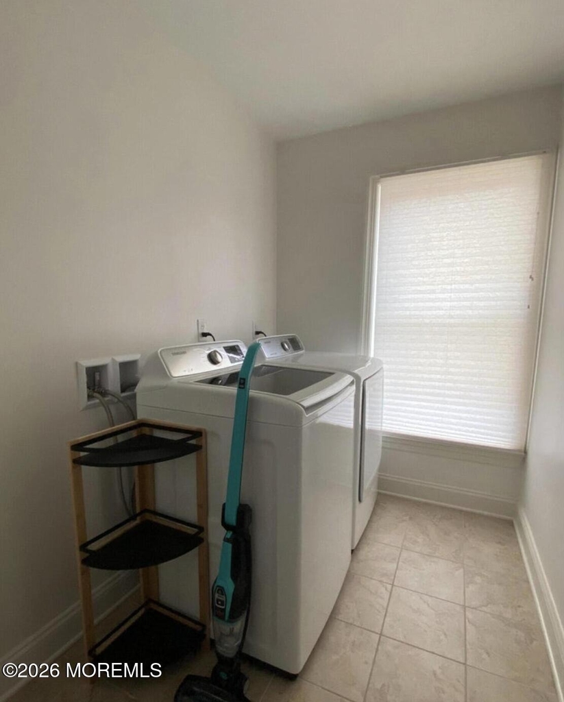65 H Street - Photo 17