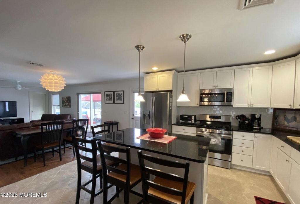 65 H Street - Photo 4