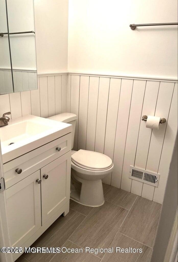 1608 Bay Avenue - Photo 5