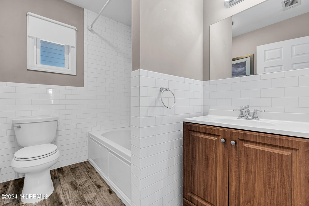 10 Pershing Avenue - Photo 9
